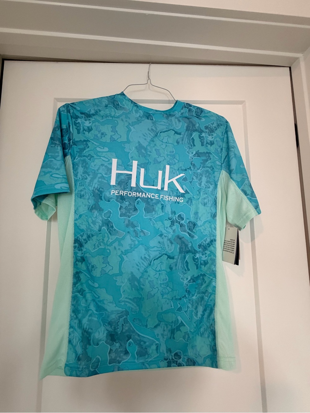 Huk Men's Aqua Camo Short Sleeve Fishing Shirt